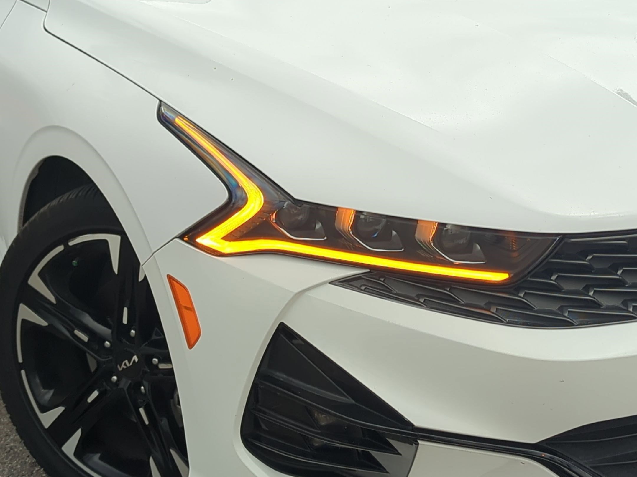 Used 2022 Kia K5 GT-Line w/ GT-Line FWD Premium Package image 6