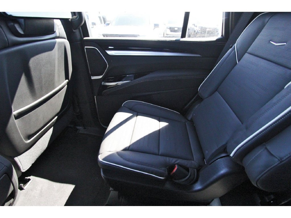 New 2027 Cadillac Escalade Sport w/ Touring Package AWD/4WD image 12