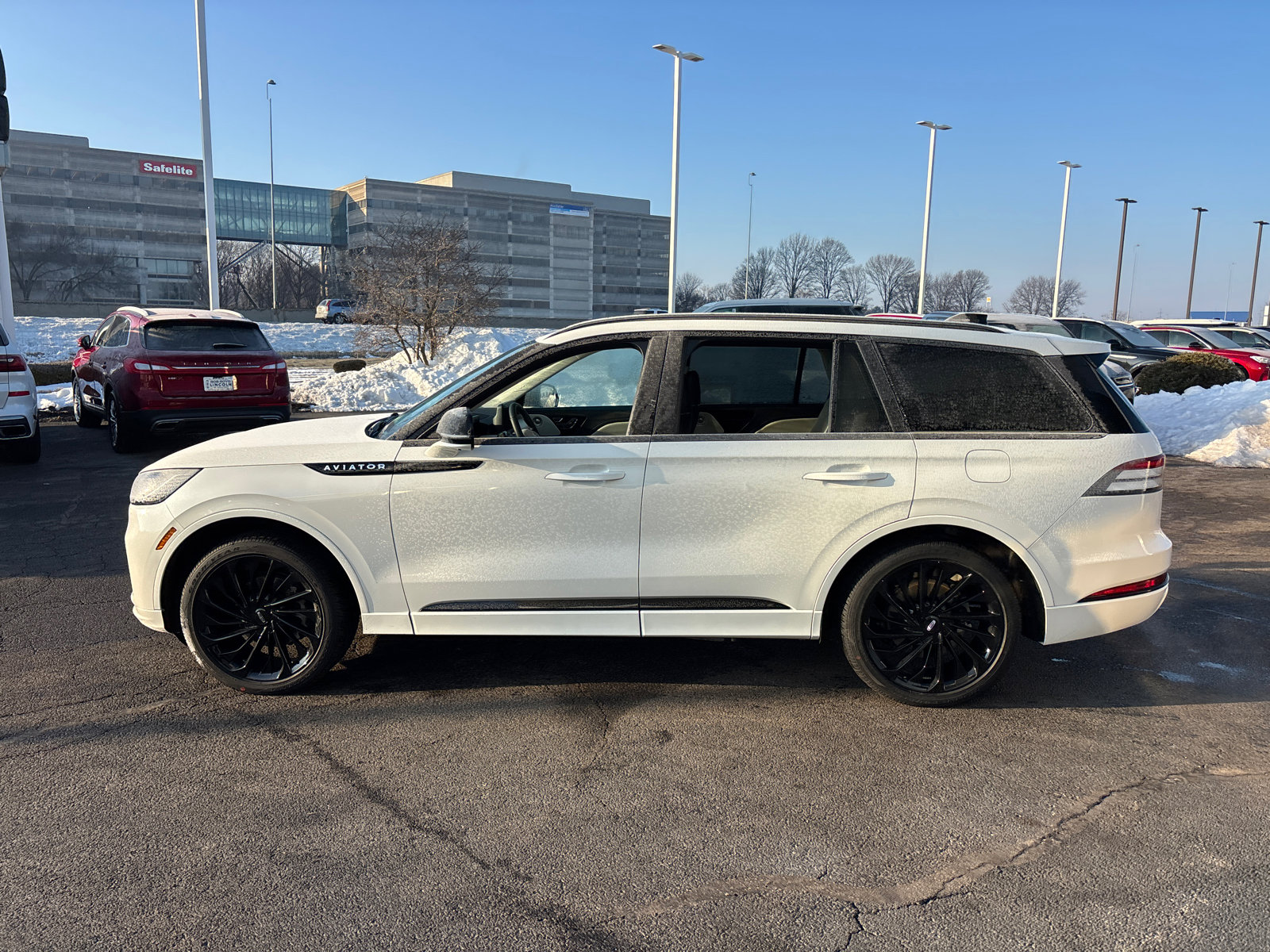 New 2026 Lincoln Aviator Reserve image 4