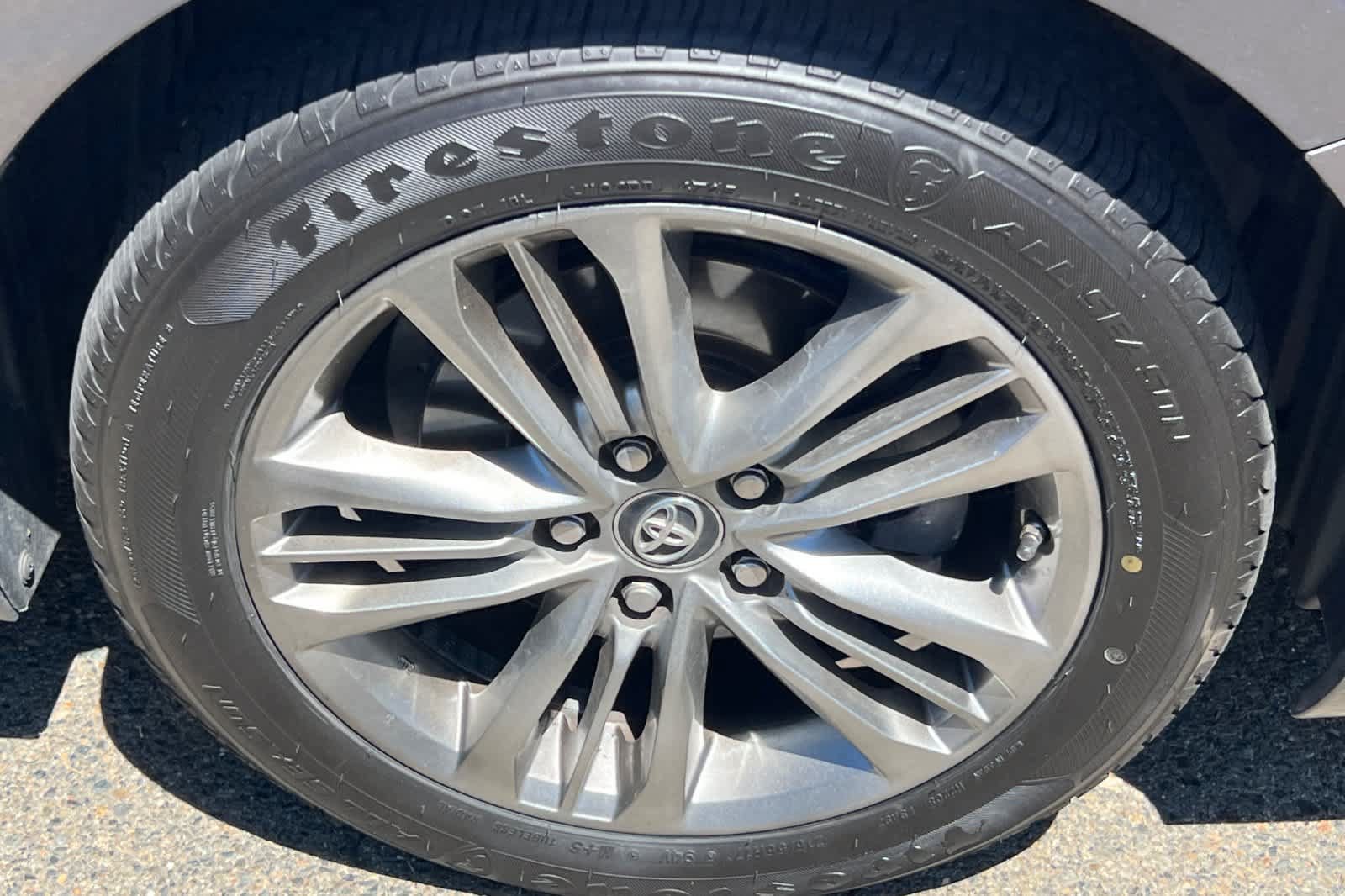 Used 2016 Toyota Camry SE FWD image 12