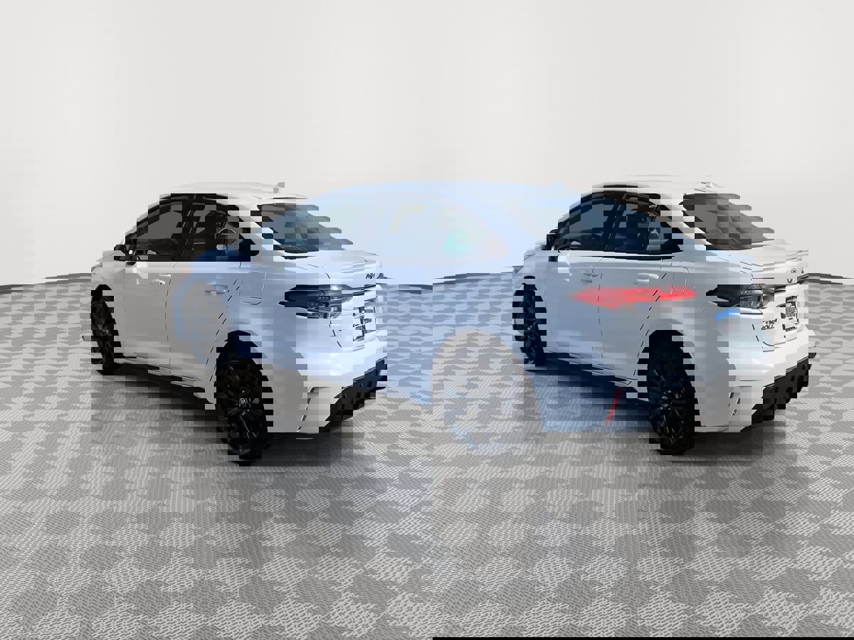 Used 2023 Toyota Corolla SE image 5