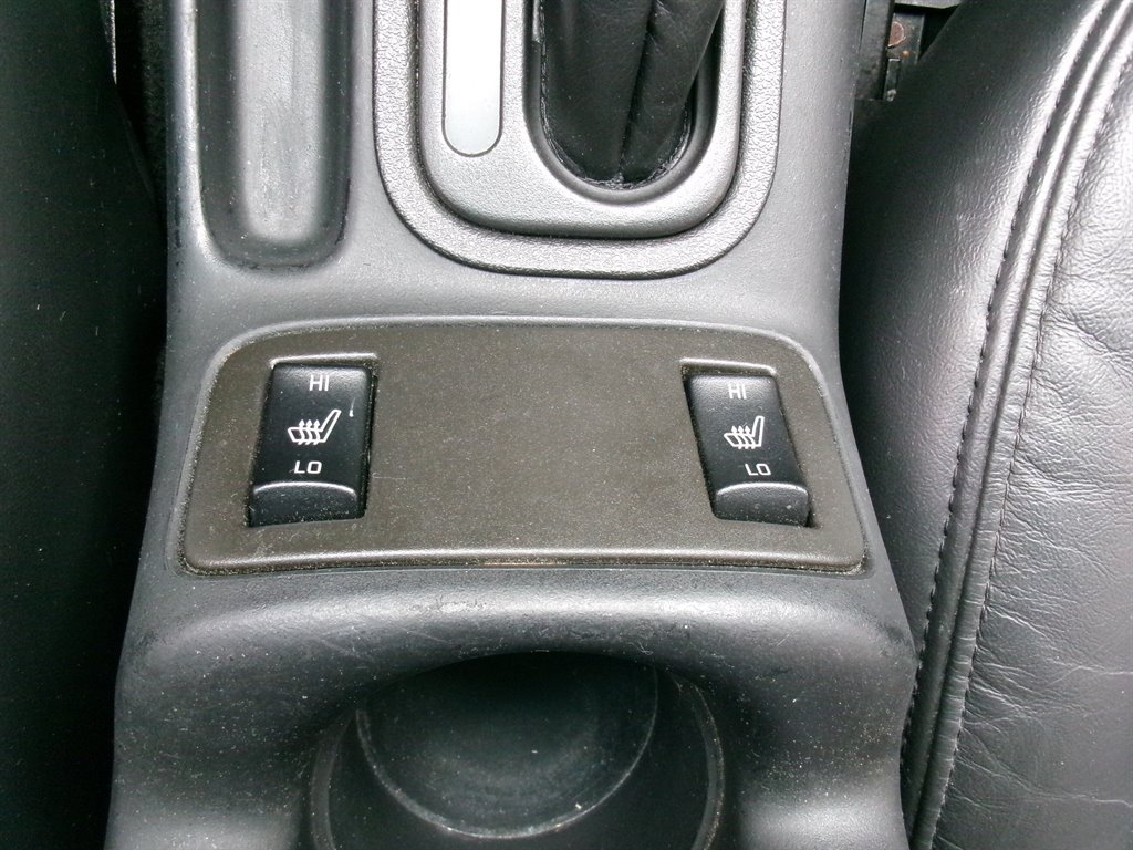 Used 2001 Chevrolet Monte Carlo SS w/ High Sport Appearance Pkg FWD image 31