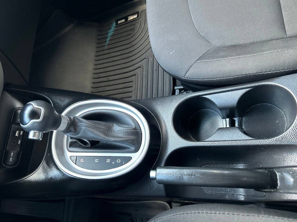 Used 2019 Kia Soul FWD image 12