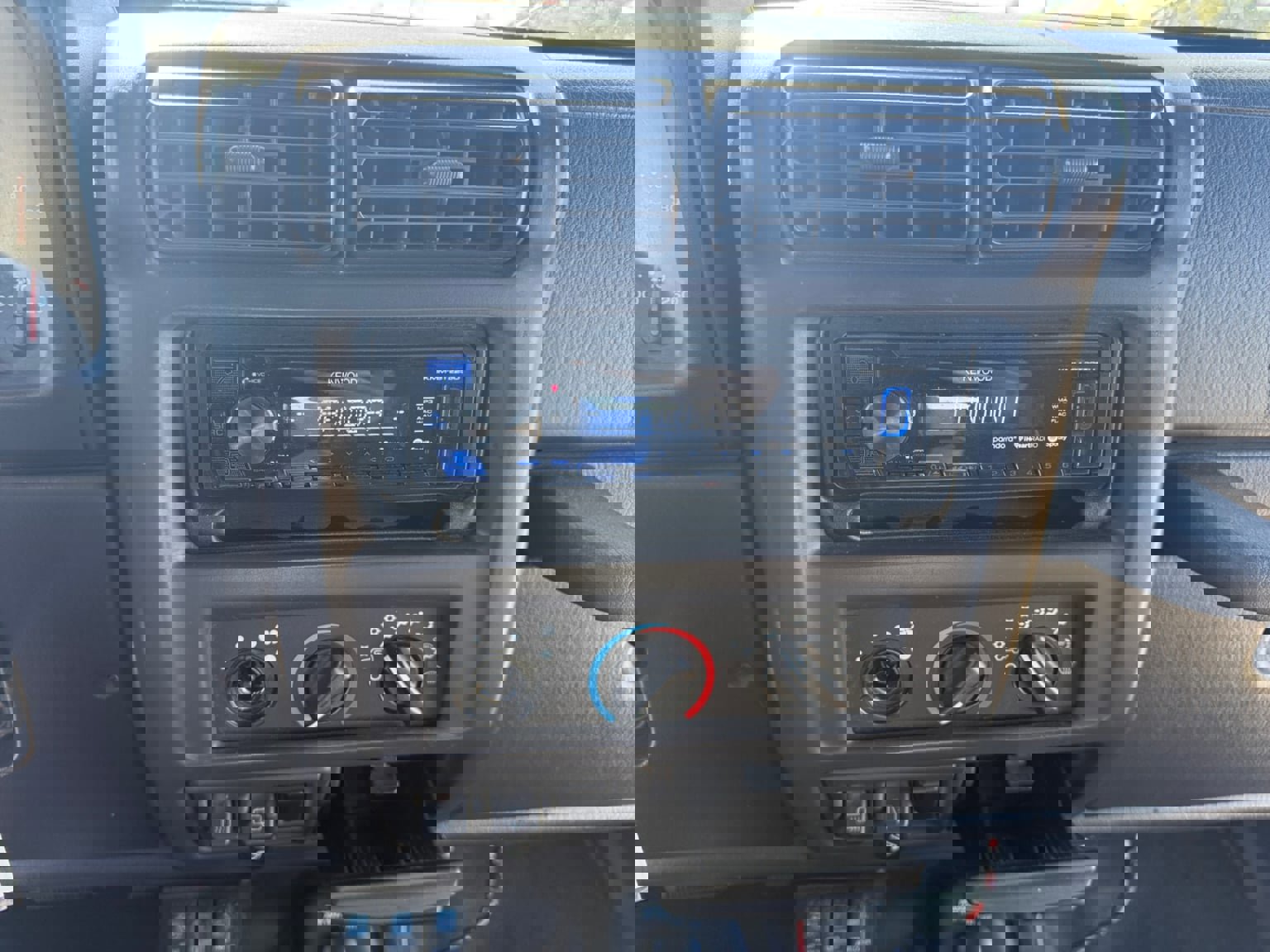 Used 2001 Jeep Wrangler Sport image 21