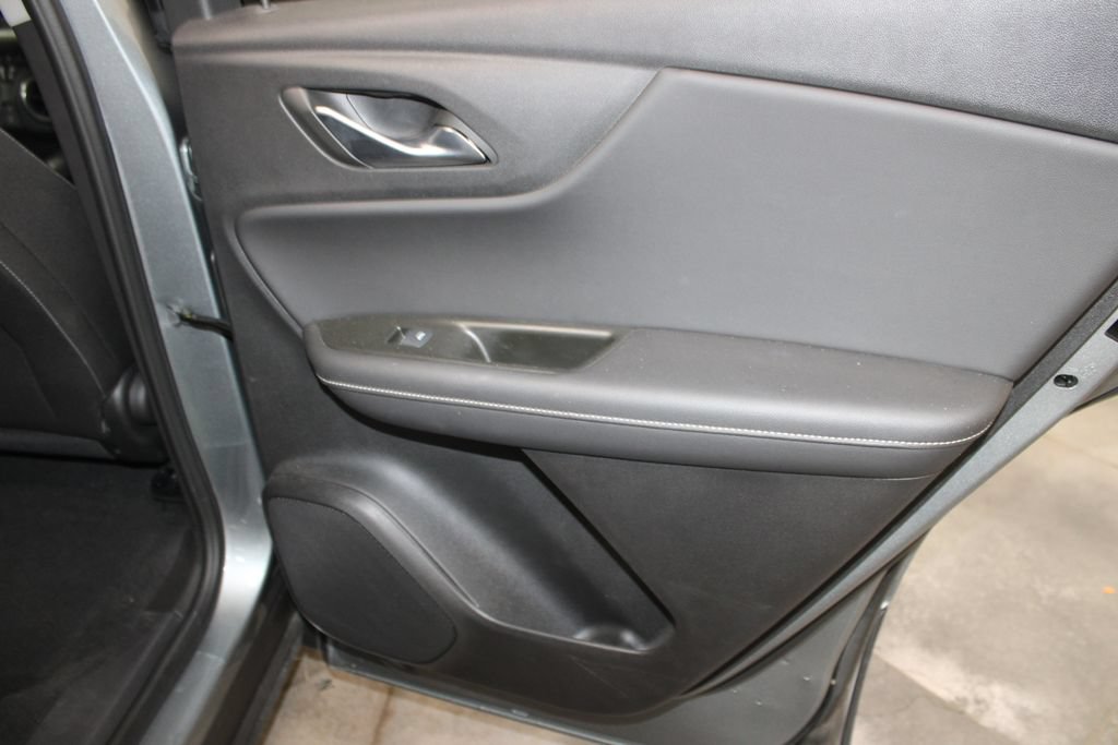 Used 2024 Chevrolet Blazer LT w/ Convenience Package FWD image 24