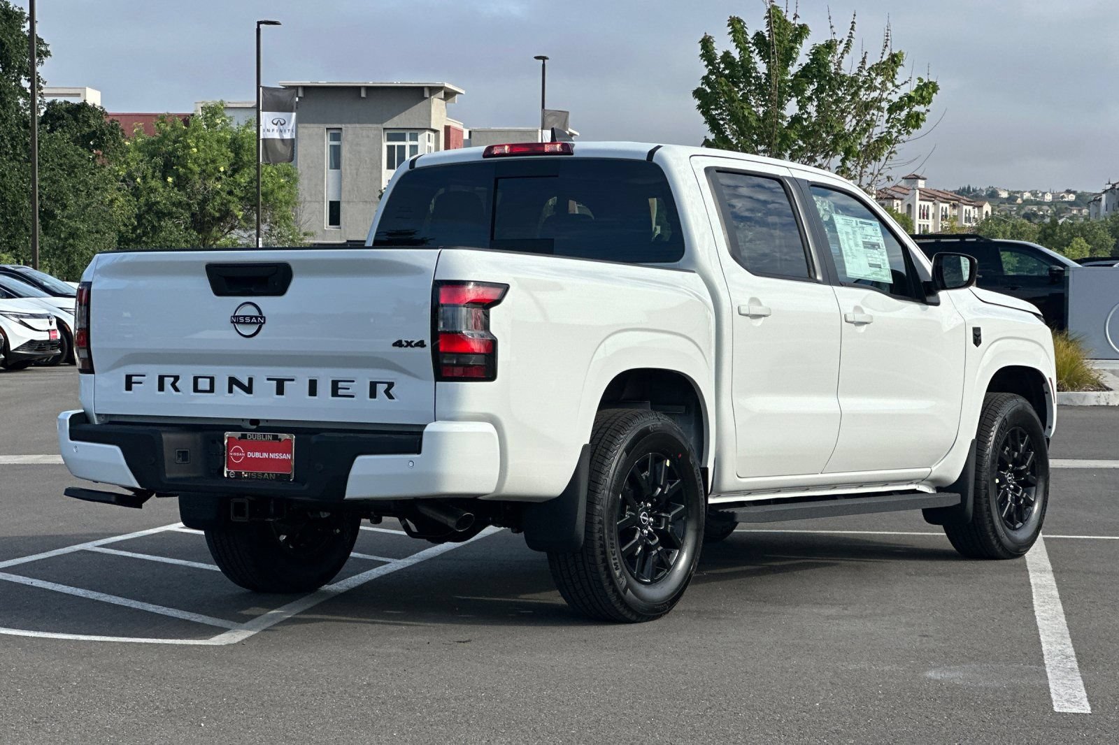 New 2026 Nissan Frontier SV w/ All-Weather Content Package AWD/4WD image 4