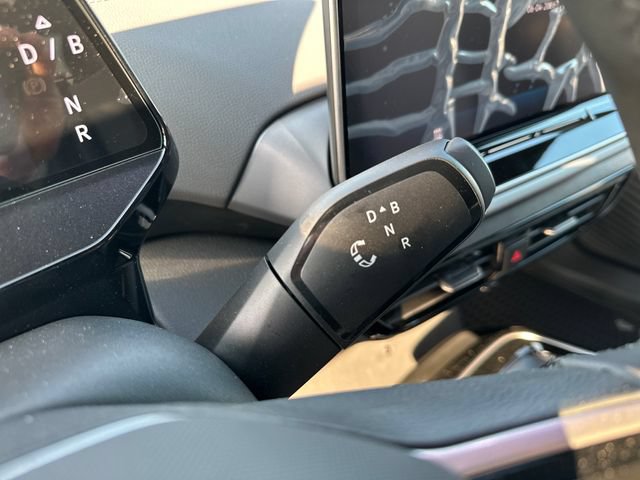 New 2026 Volkswagen ID.4 Pro RWD image 24