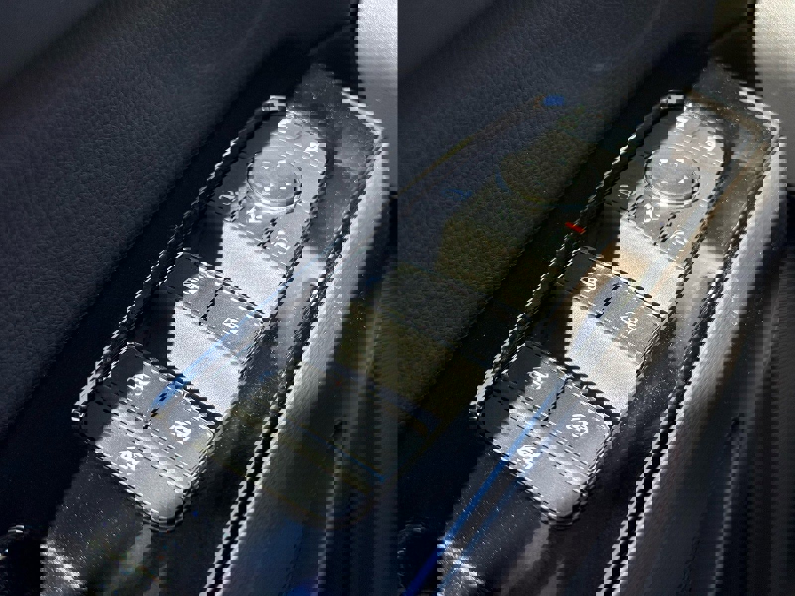 New 2025 Nissan Pathfinder Platinum w/ Cargo Package image 18