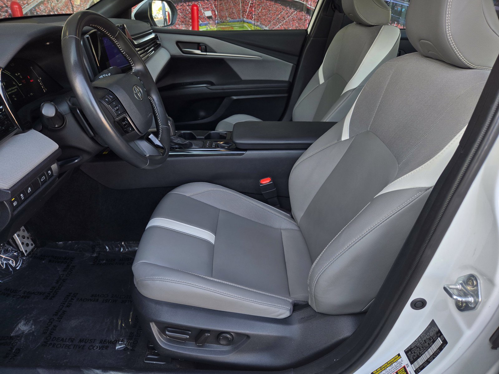 Certified 2025 Toyota Camry SE AWD/4WD image 12