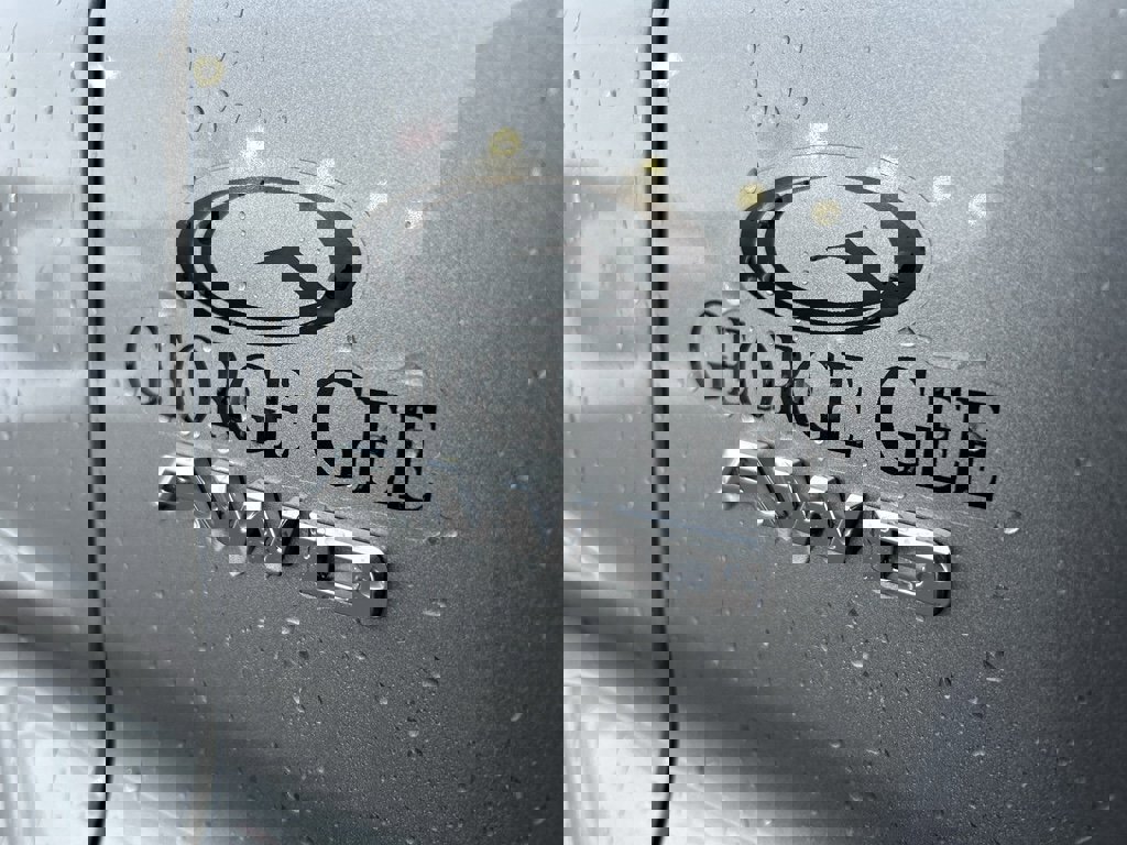 Used 2024 Cadillac XT4 Premium Luxury image 8