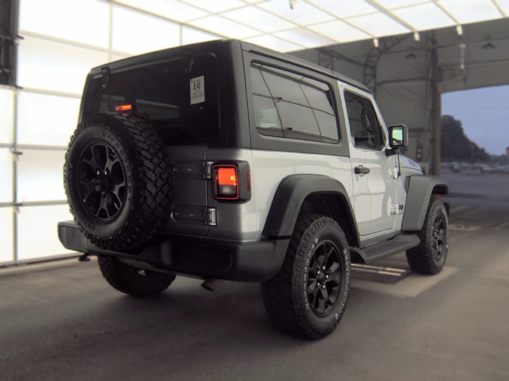Used 2022 Jeep Wrangler Sport AWD/4WD image 2