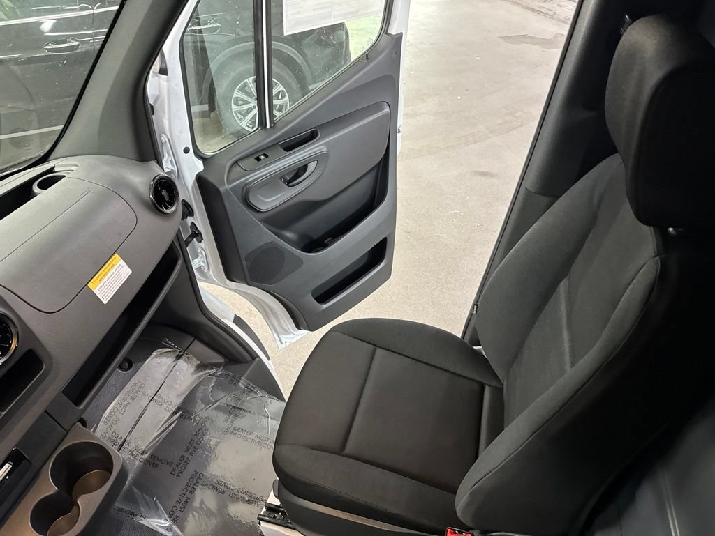 New 2026 Mercedes-Benz Sprinter 2500 image 19