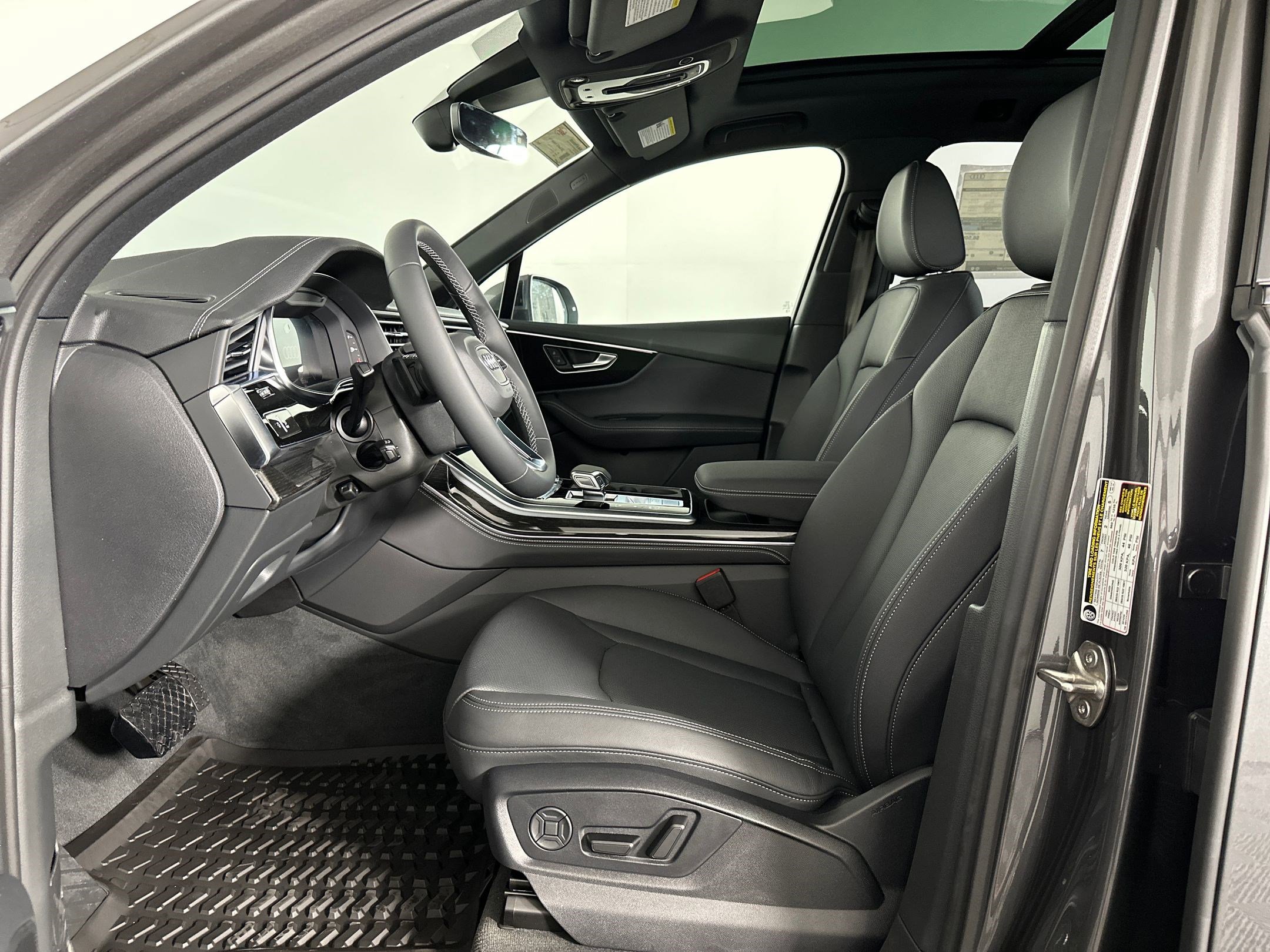 New 2025 Audi Q7 3.0T Premium Plus image 4
