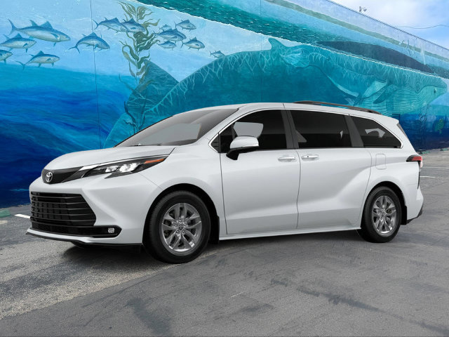 New 2026 Toyota Sienna XLE FWD image 4