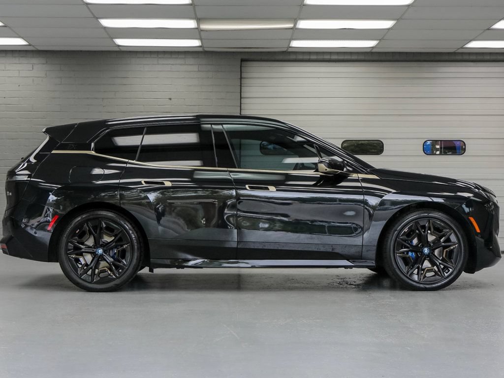 Used 2023 BMW iX M60 w/ Executive Package AWD/4WD image 3
