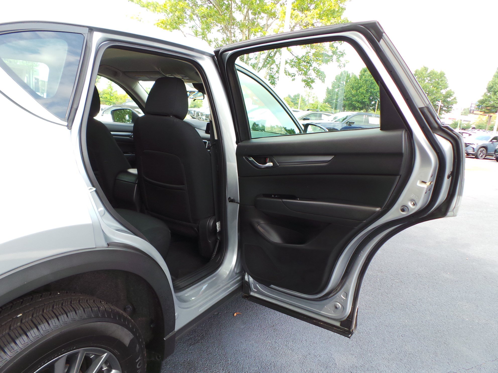 Used 2018 MAZDA CX-5 Sport FWD image 32