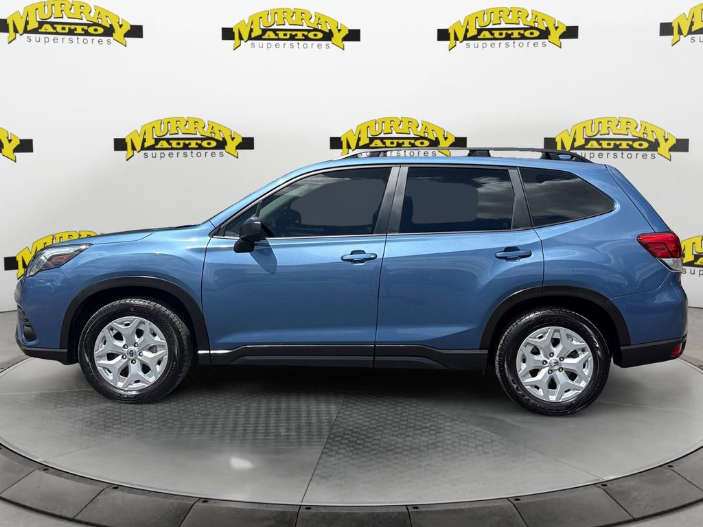 Used 2023 Subaru Forester image 2