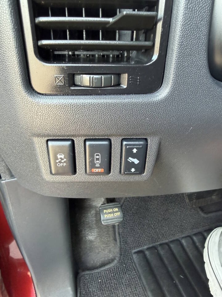 Used 2015 Nissan Titan PRO-4X AWD/4WD image 21