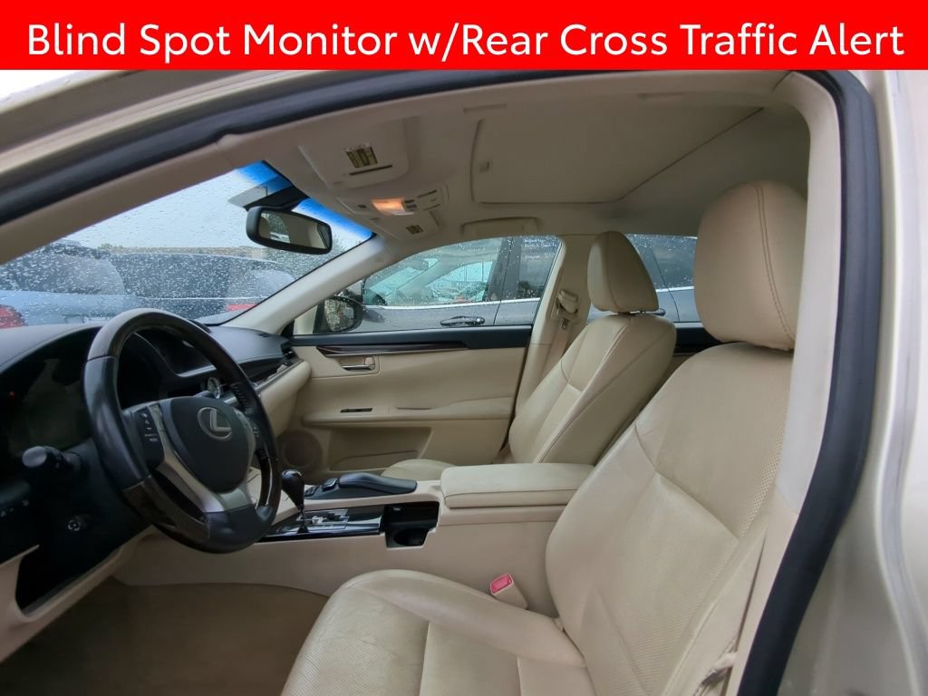Used 2013 Lexus ES 350 w/ Luxury Pkg FWD image 6