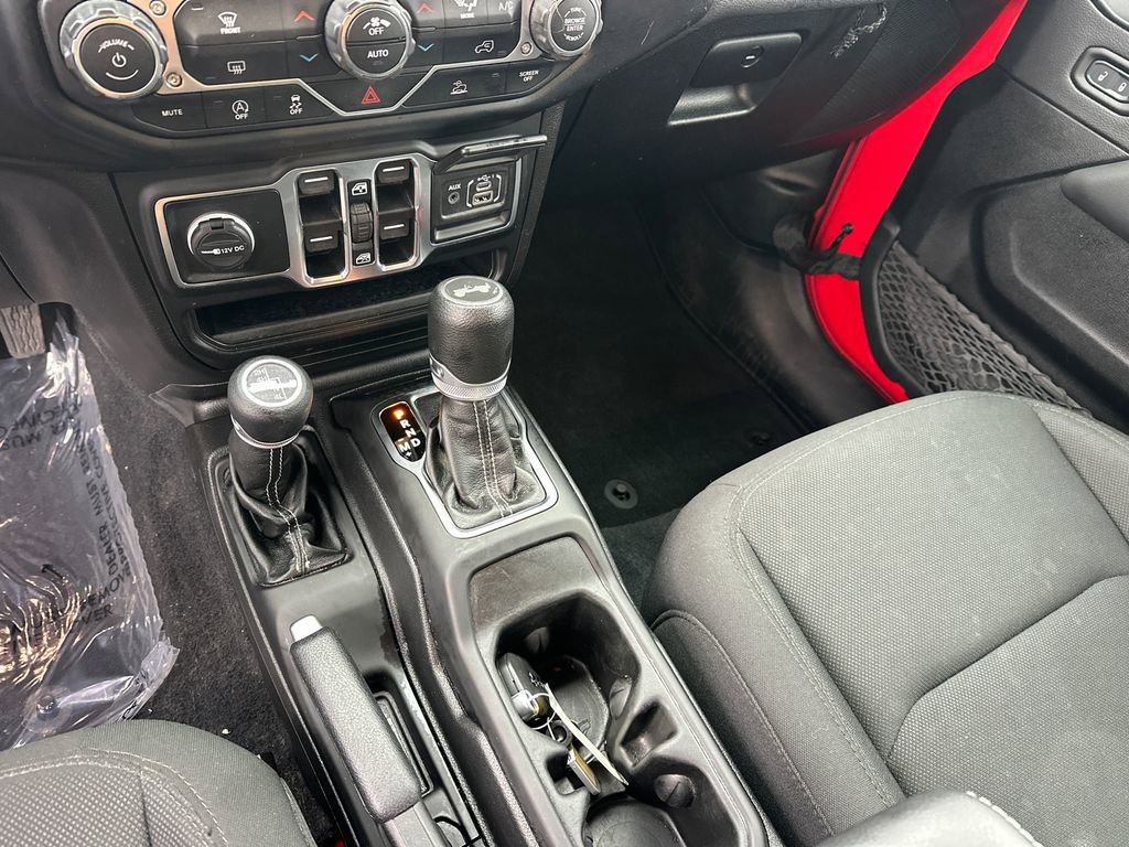 Used 2022 Jeep Wrangler Unlimited Sahara image 34