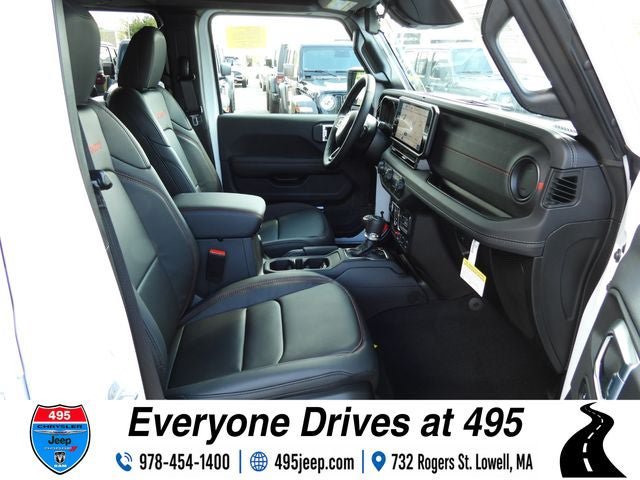 New 2026 Jeep Gladiator Rubicon w/ Steel Power Dome Hood Package AWD/4WD image 11
