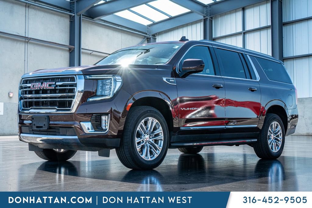 Used 2023 GMC Yukon XL SLT AWD/4WD image 1