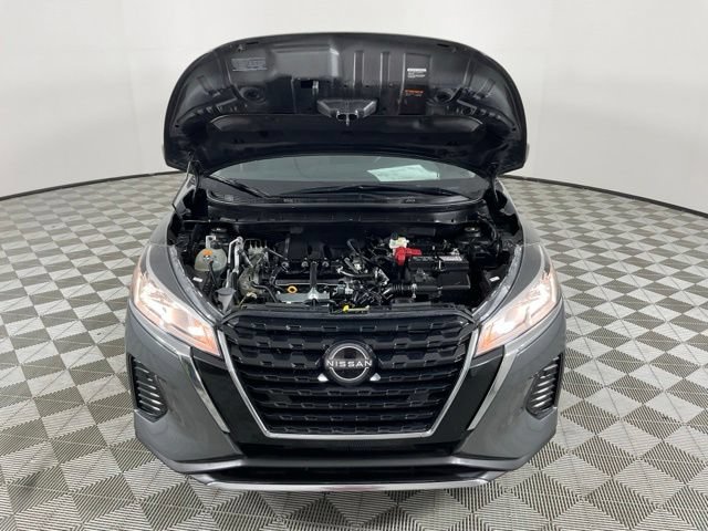 Used 2024 Nissan Kicks S FWD image 16