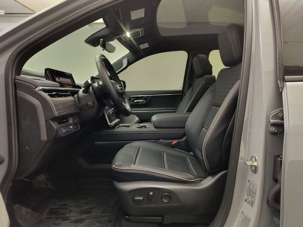 Used 2025 GMC Sierra EV Denali image 5