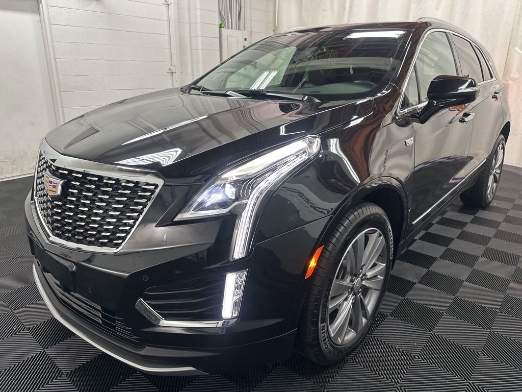 Used 2024 Cadillac XT5 Premium Luxury AWD/4WD image 4