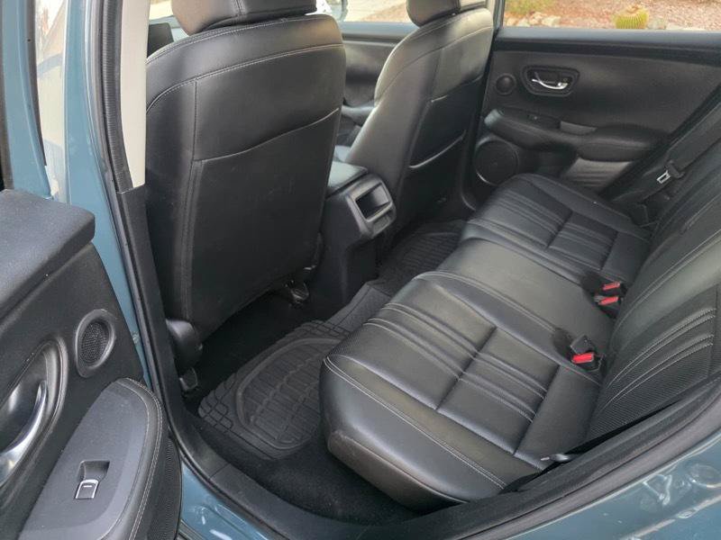Used 2024 Honda HR-V EX-L image 12