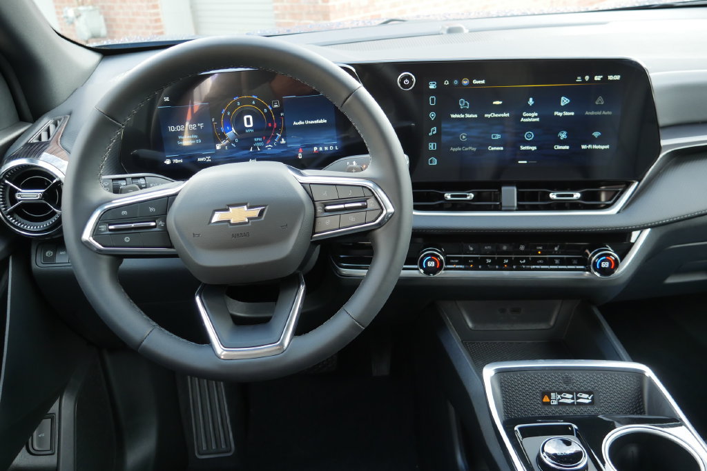 New 2027 Chevrolet Equinox LT w/ Convenience Package II AWD/4WD image 17