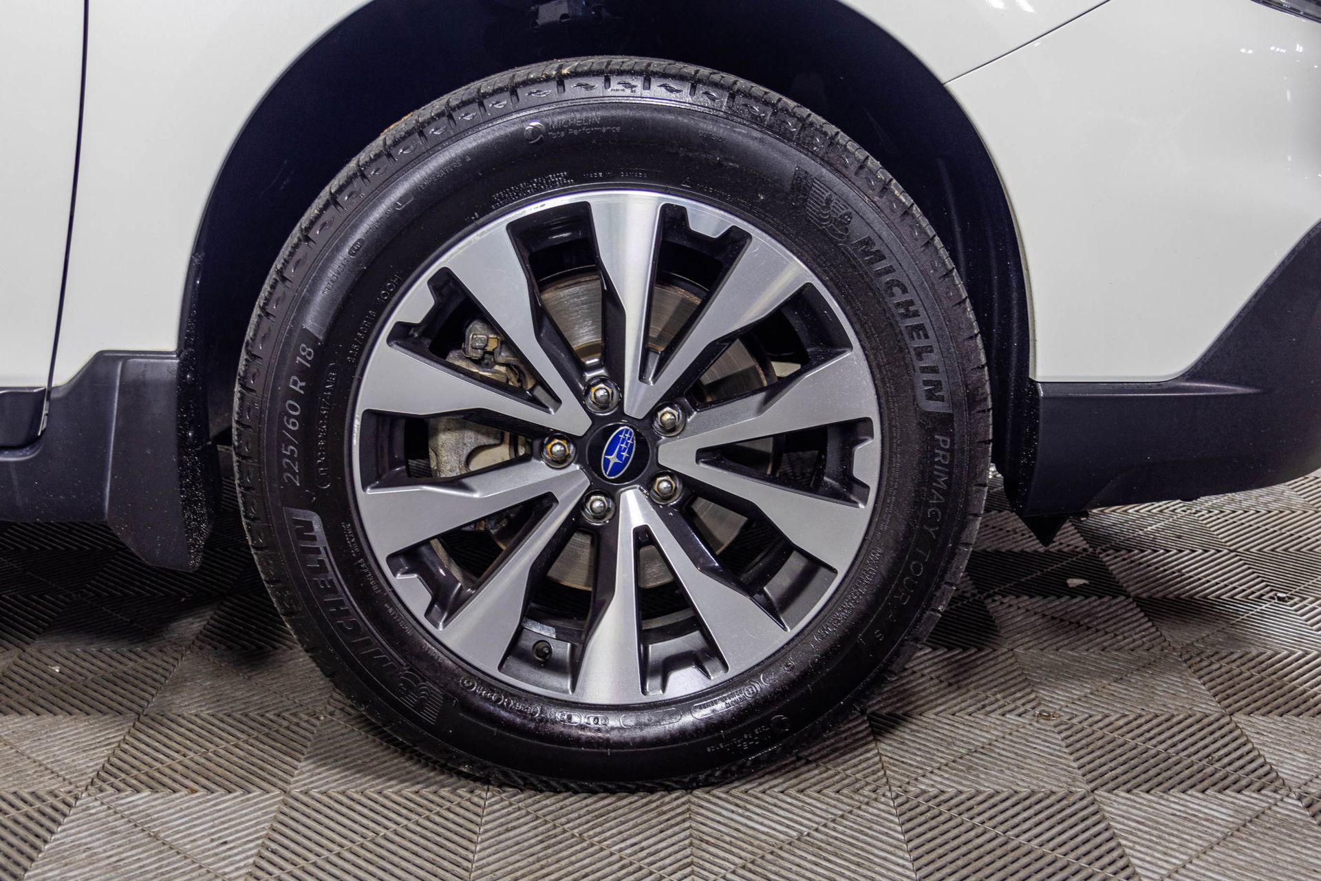 Used 2017 Subaru Outback 2.5i Limited w/ Popular Package #5 image 55