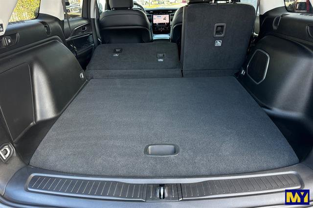 Used 2024 Jeep Grand Cherokee Limited 4xe image 18