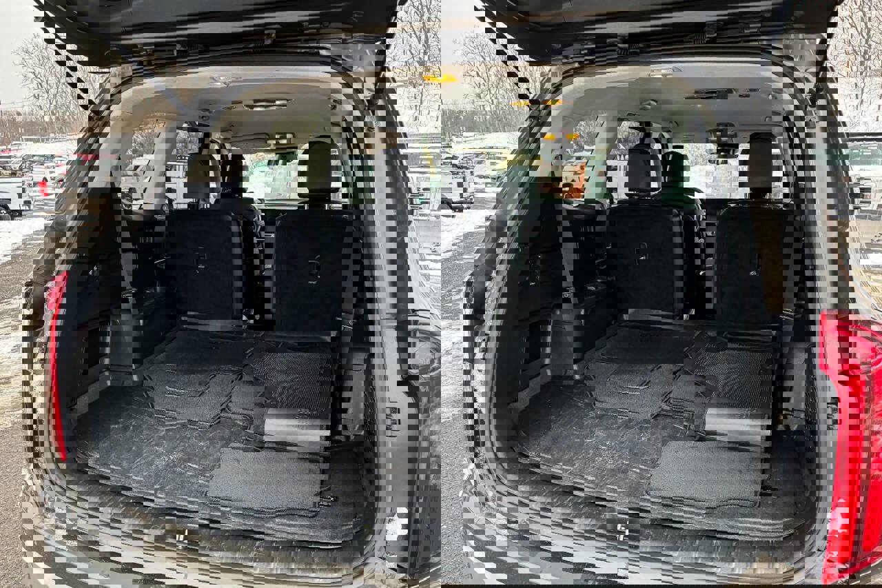 Used 2023 Kia Telluride S image 18