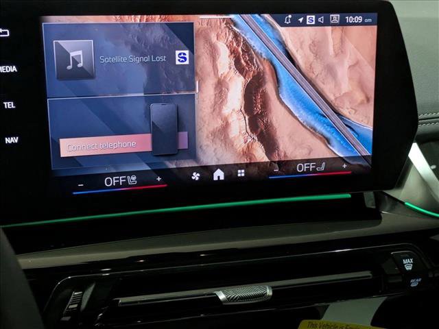 Used 2026 BMW X1 xDrive28i w/ Technology Package image 14