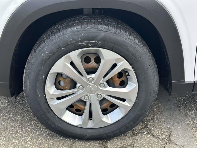 Certified 2024 Chevrolet Trax LS w/ Driver Confidence Package image 12