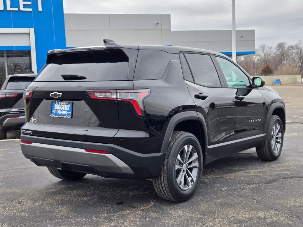 New 2026 Chevrolet Equinox LT w/ LPO, Floor Liner Package image 9