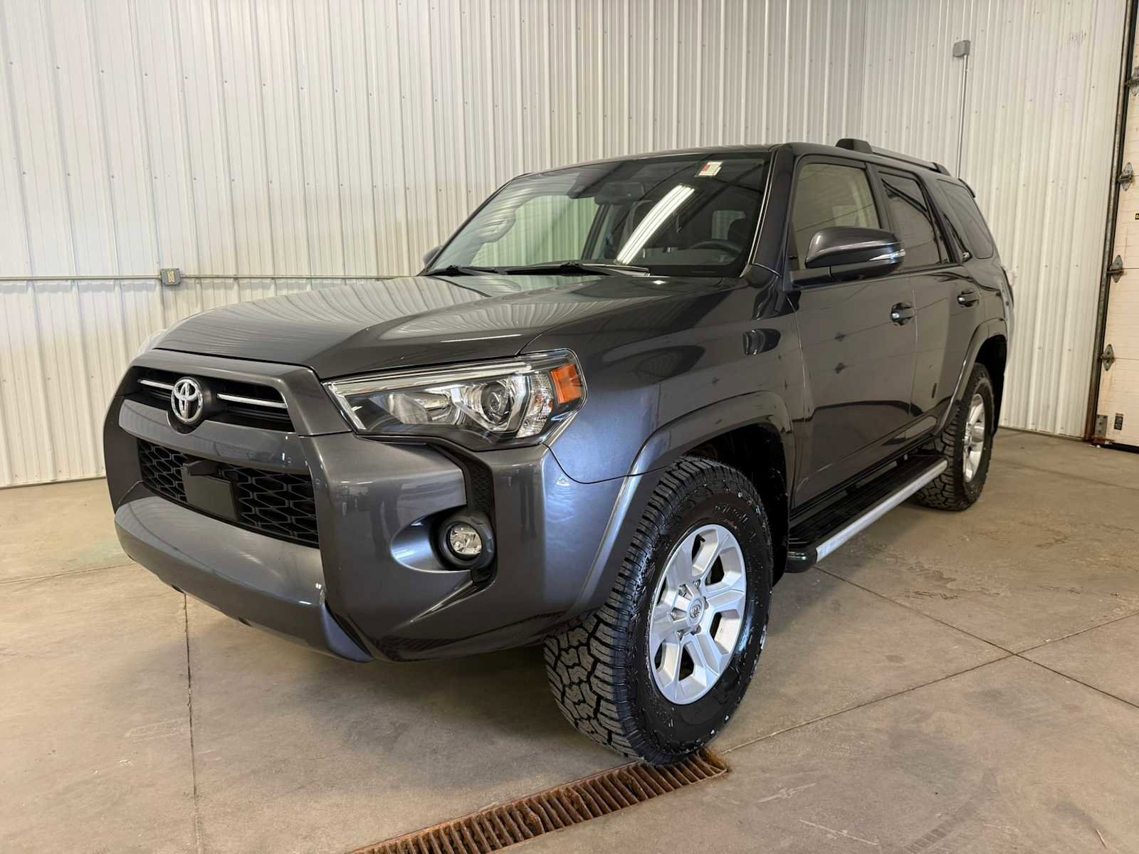 Certified 2022 Toyota 4Runner SR5 Premium w/ Moonroof Package