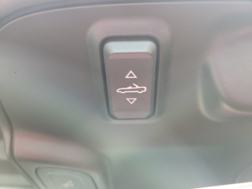 Used 2023 Chevrolet Camaro LT RWD image 45