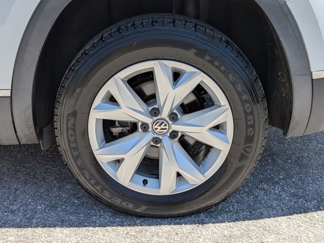 Used 2018 Volkswagen Atlas SEL FWD image 24