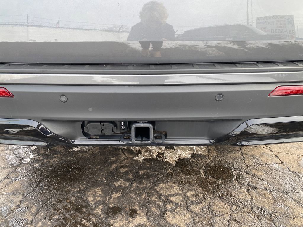 Used 2025 Ford Explorer ST-Line image 4