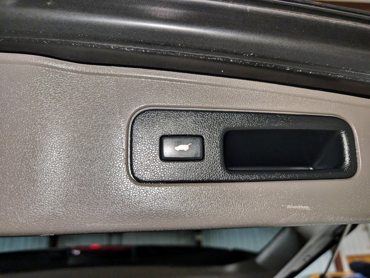 Used 2014 Honda Odyssey EX-L image 25