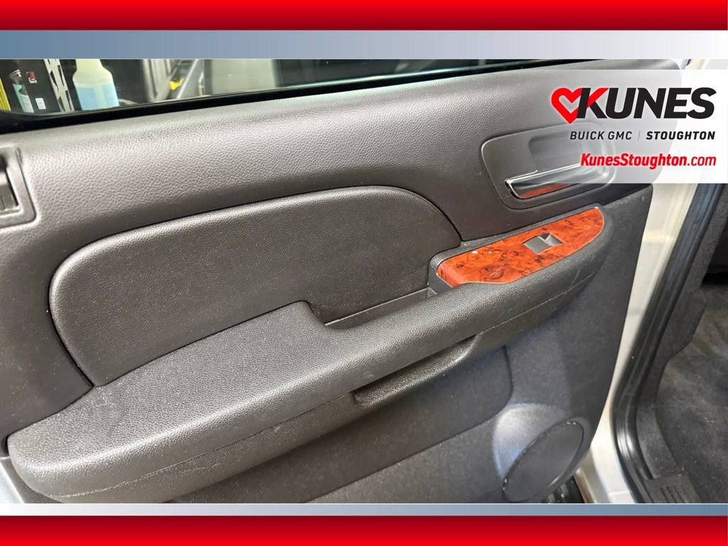 Used 2010 Chevrolet Silverado 1500 LTZ w/ LTZ Plus Package image 14
