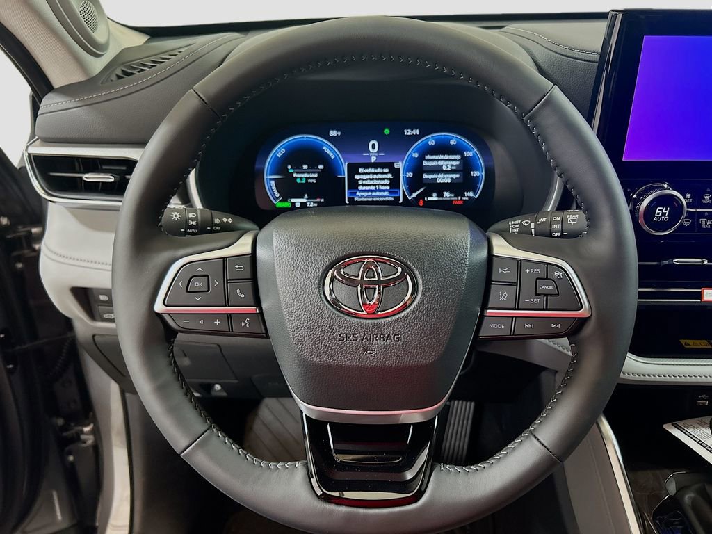New 2026 Toyota Highlander Limited AWD/4WD image 9