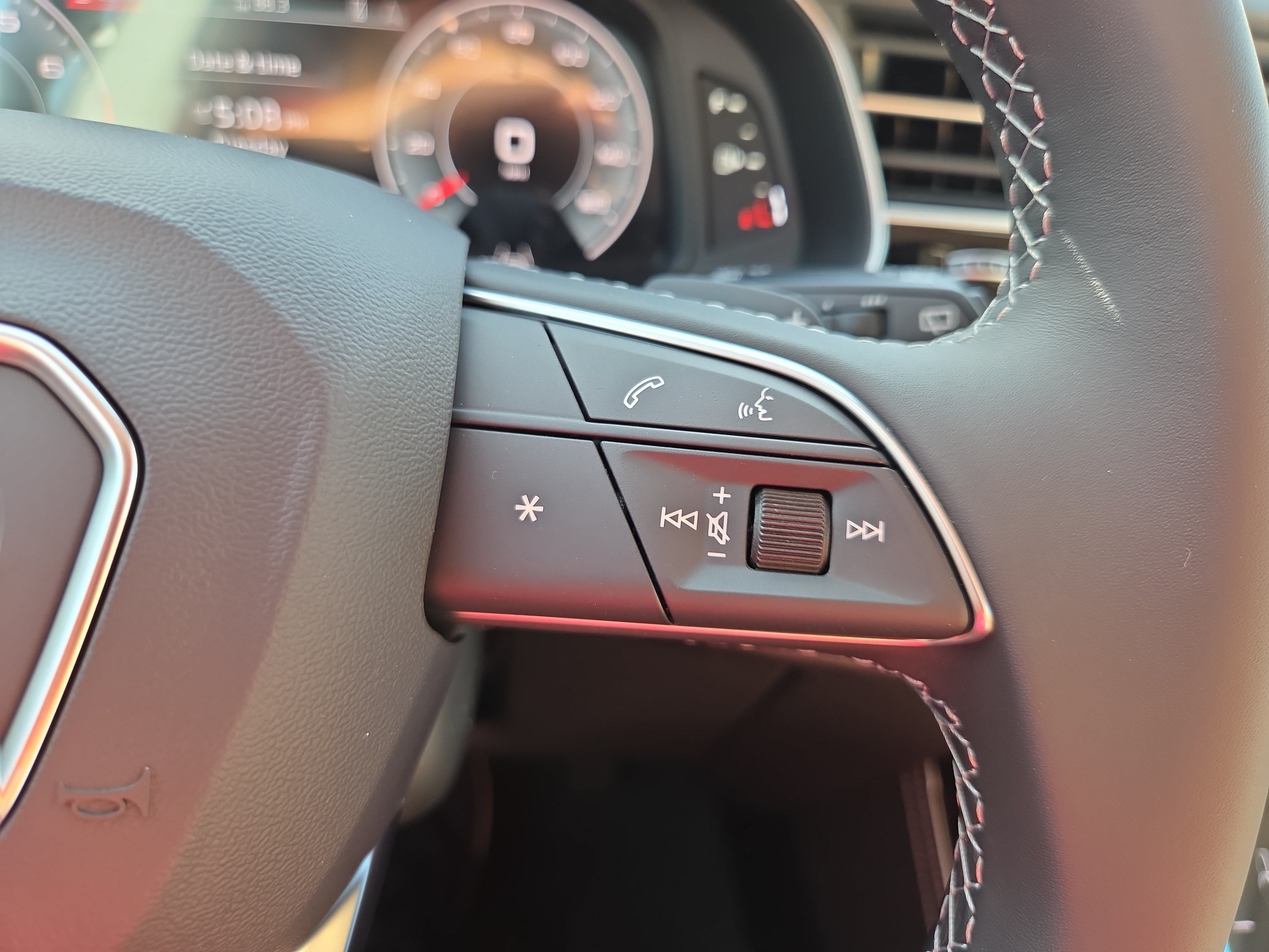 New 2026 Audi Q8 Prestige AWD/4WD image 13
