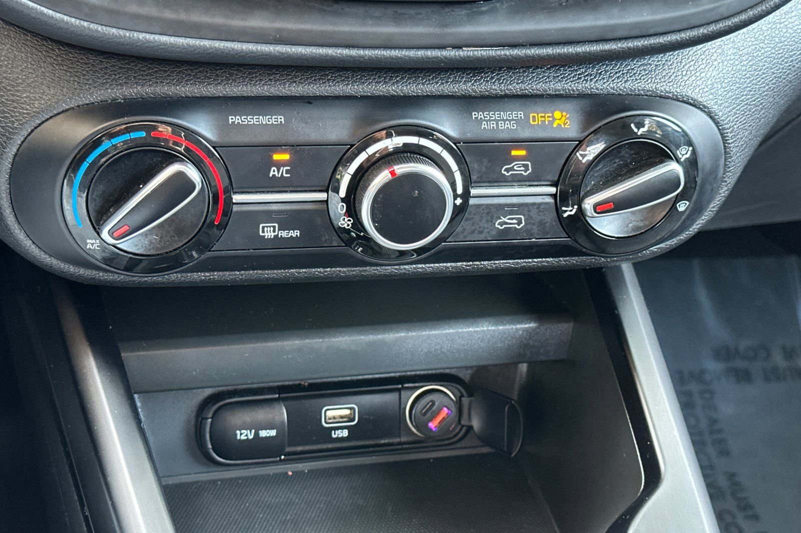 Used 2025 Kia Soul LX w/ LX Technology Package image 20