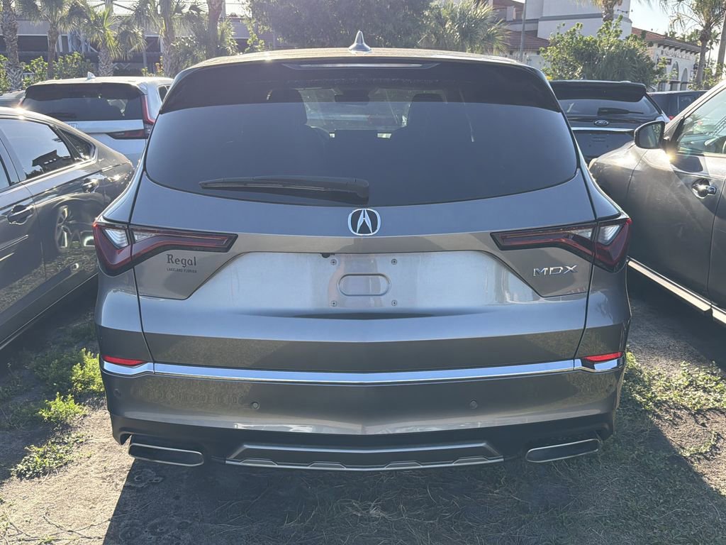 Used 2025 Acura MDX FWD w/ Technology Package image 8