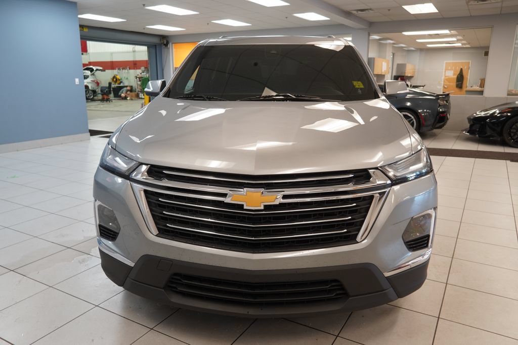 Used 2024 Chevrolet Traverse LT AWD/4WD image 15