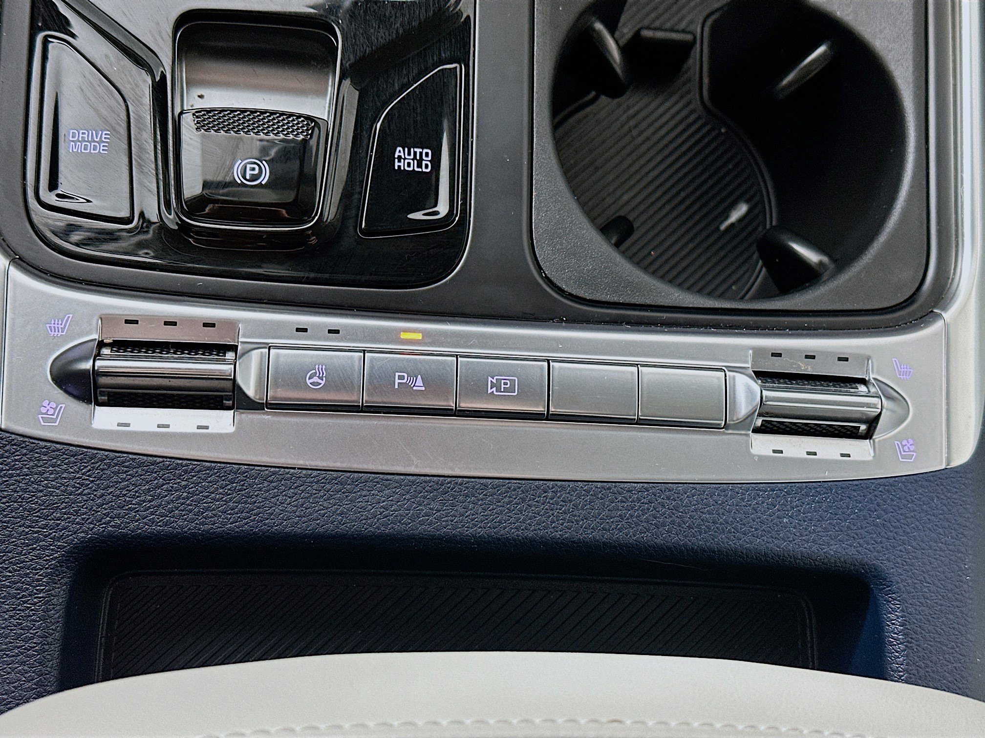 Certified 2026 Kia Carnival SX Prestige FWD image 21