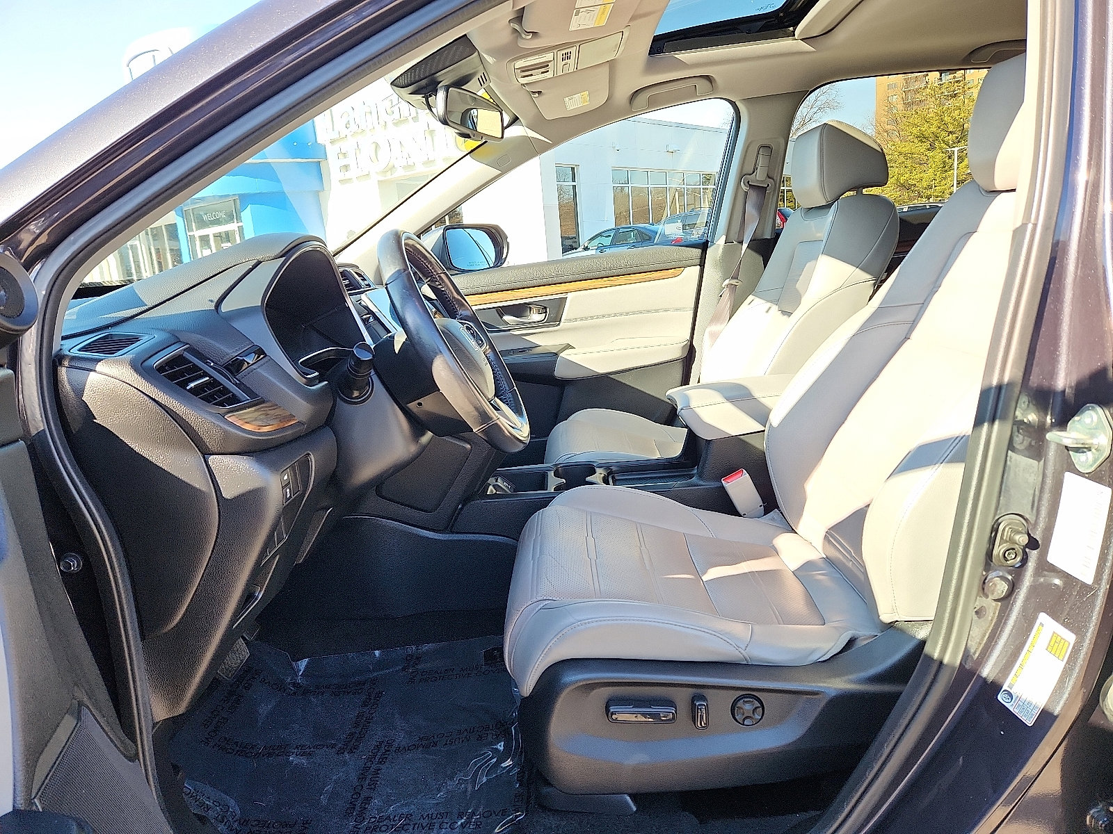 Used 2019 Honda CR-V Touring image 14